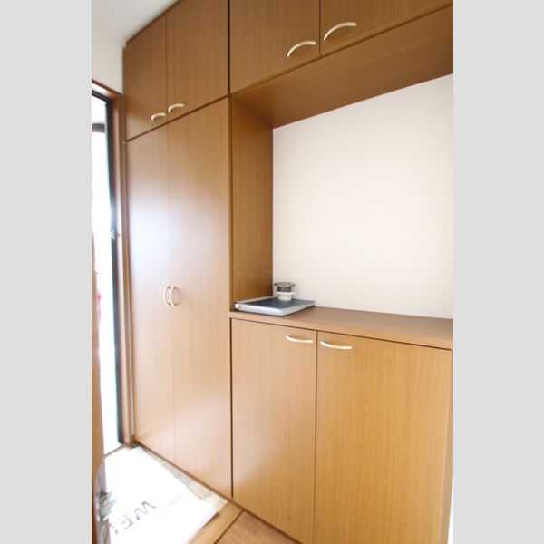 玄関 (シューズボックス)