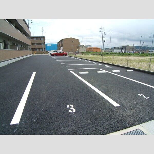 駐車場 (駐車場)