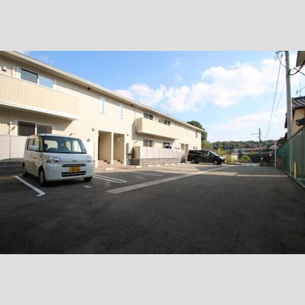 駐車場 (駐車場)