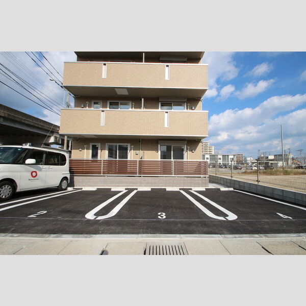 駐車場 (駐車場)