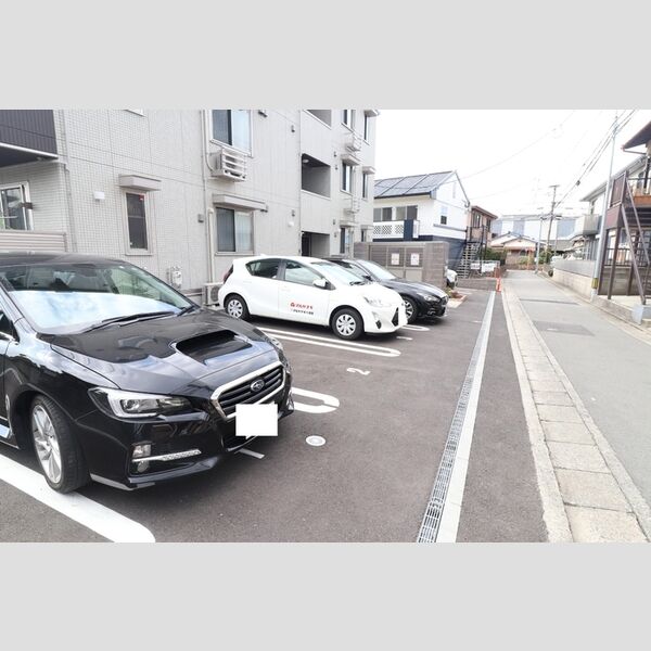 駐車場 (駐車場)