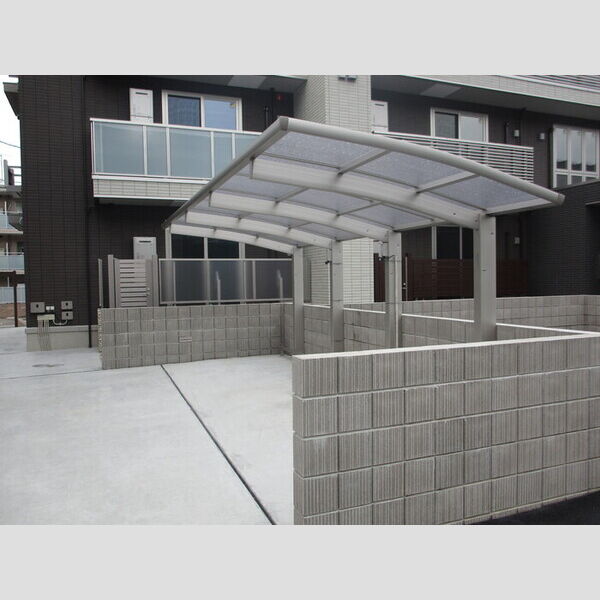 現地周辺 (駐輪場)