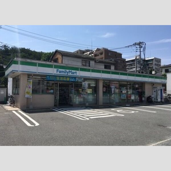 現地周辺 (ファミリーマート早良昭代1丁目店 460m)