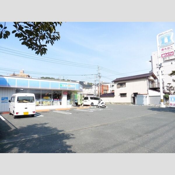 現地周辺 (ローソン昭代1丁目店　664.12m)