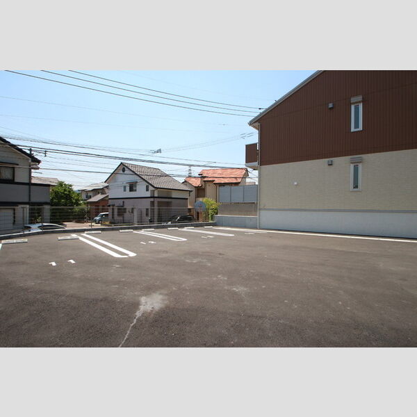 駐車場 (駐車場)
