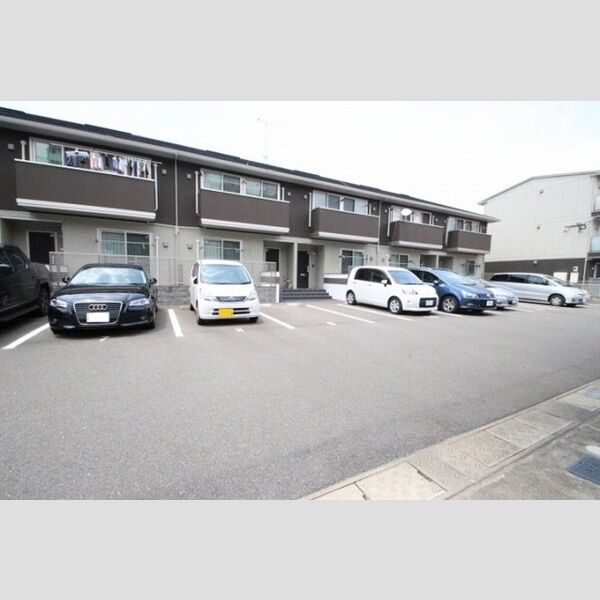 駐車場 (駐車場)