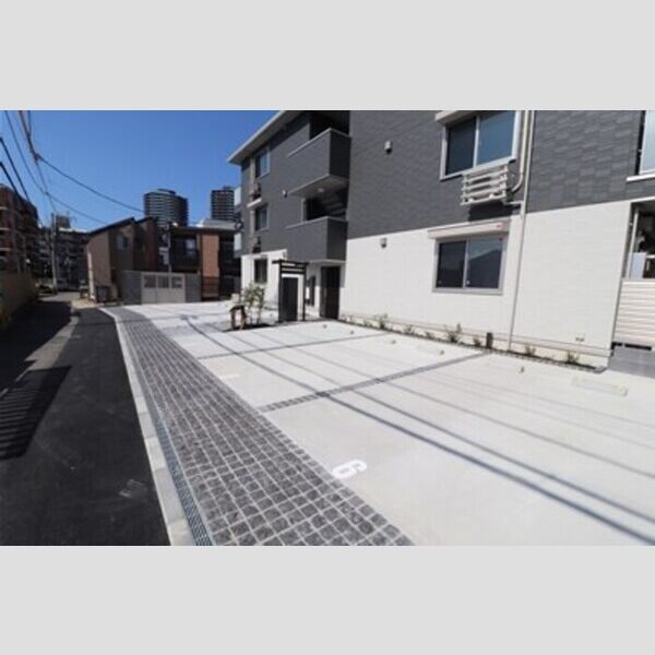 駐車場 (駐車場)
