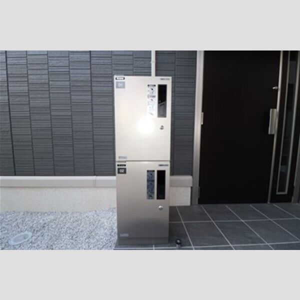 現地周辺 (宅配ボックス)