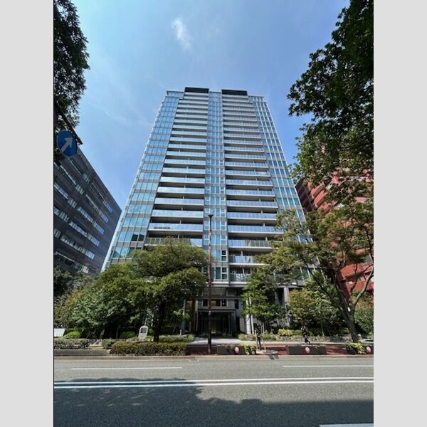 建物外観 (2024年9月撮影)