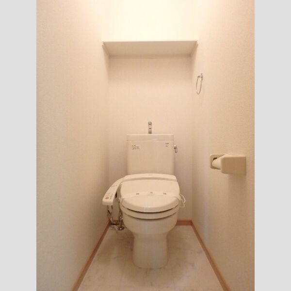 トイレ (B202　トイレ/温水洗浄便座)