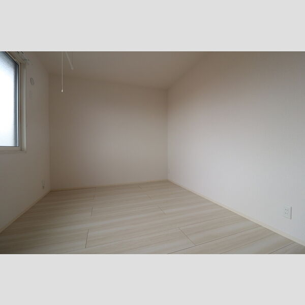 その他 (203　洋室)