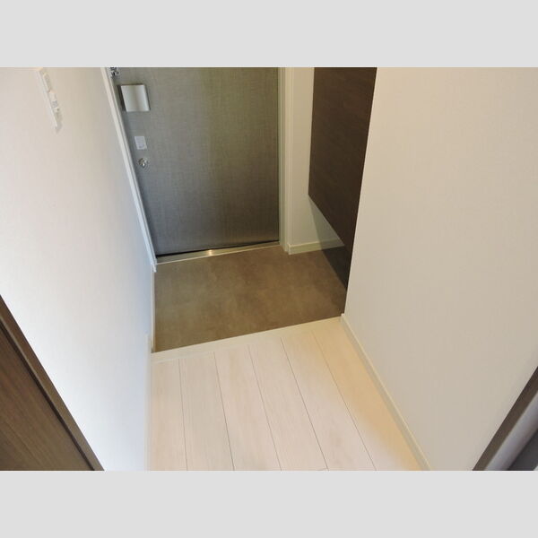 玄関 (玄関　601)