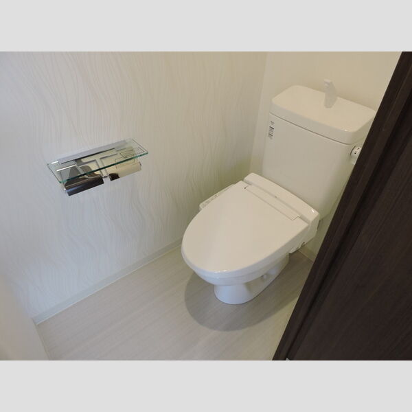 トイレ (トイレ　601)