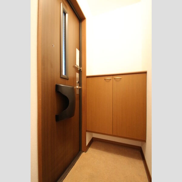 玄関 (202　玄関)