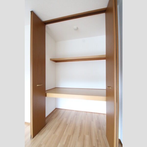 収納 (202　クローゼット)