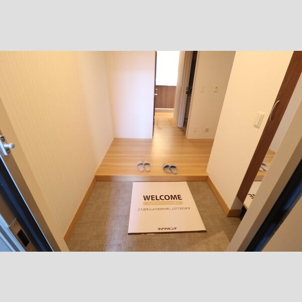 玄関 (玄関　107)