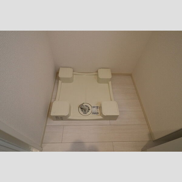 その他 (B107 室内洗濯機置場)