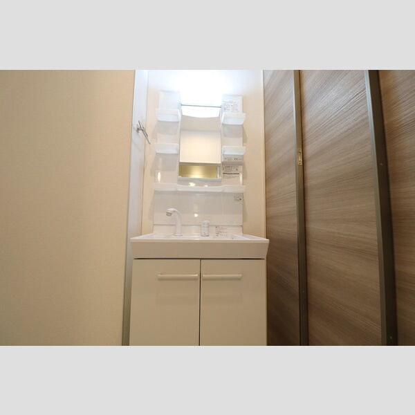 洗面所 (B107 洗髪洗面化粧台)