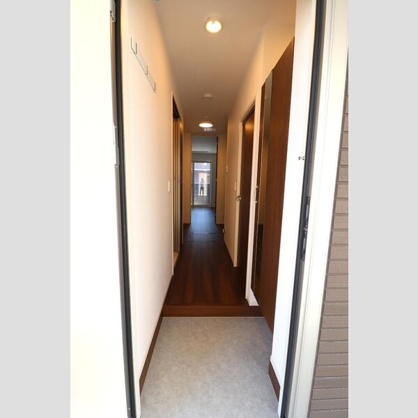 玄関 (A102　玄関)