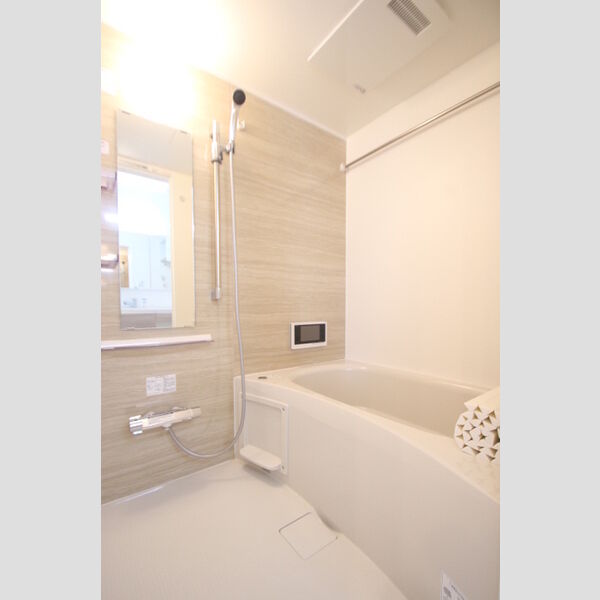 バス (101号室　浴室)