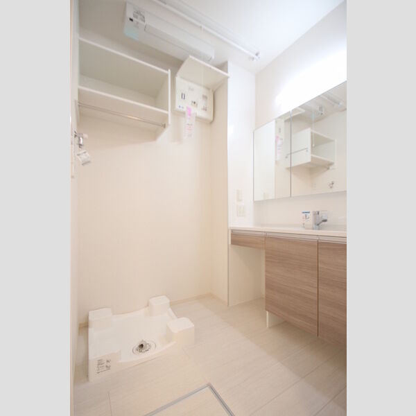 洗面所 (101号室　洗面脱衣所)