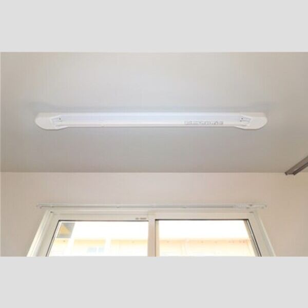 その他 (302　室内物干)