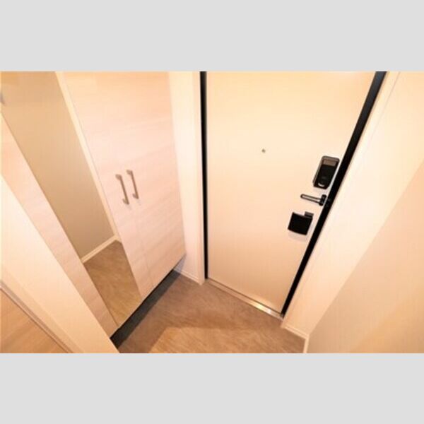 玄関 (302　玄関)