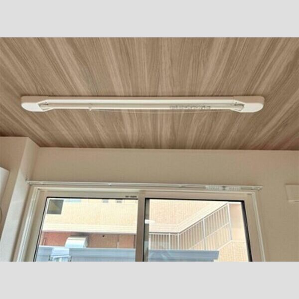 その他 (105　室内物干)