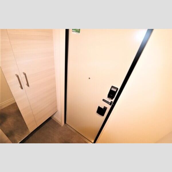 玄関 (105　玄関)