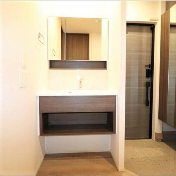 洗面所 (洗面台)