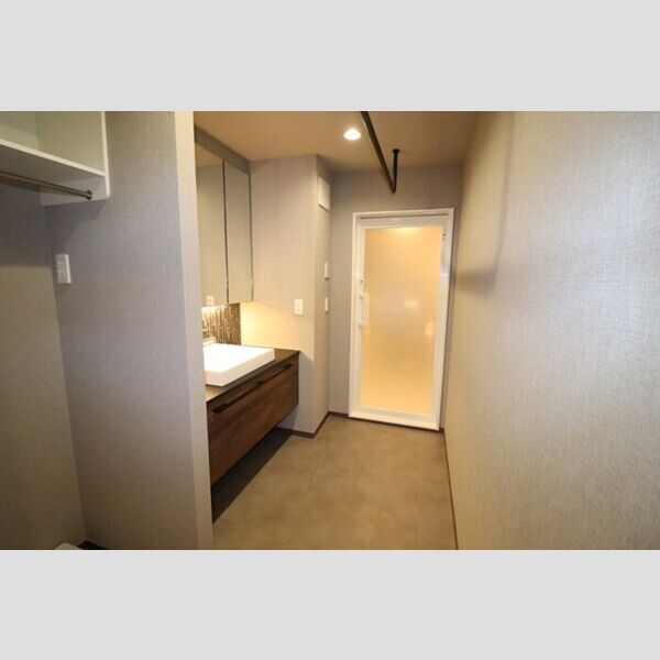 キッチン (洗面台)