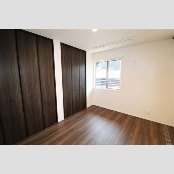 その他 (洋室①)