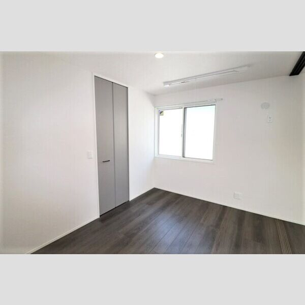 その他 (洋室①)