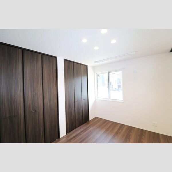 その他 (洋室①)