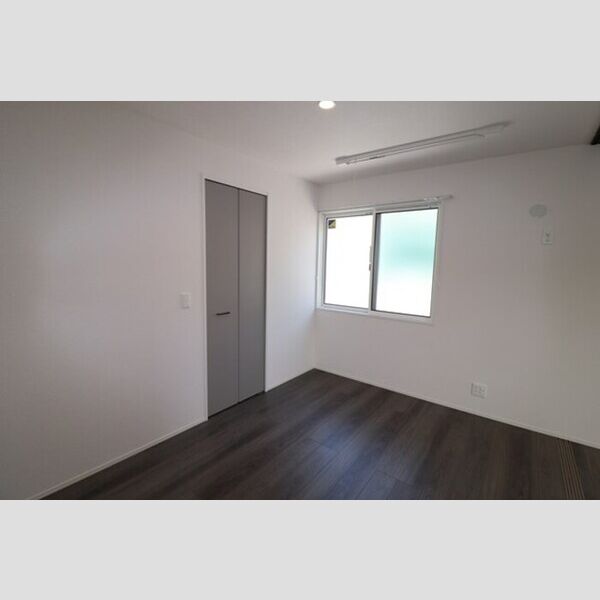 その他 (洋室①)