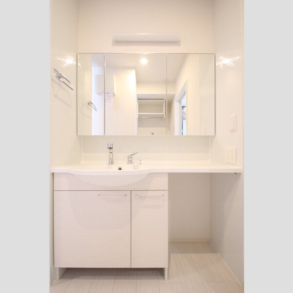 洗面所 (102　洗髪洗面化粧台)