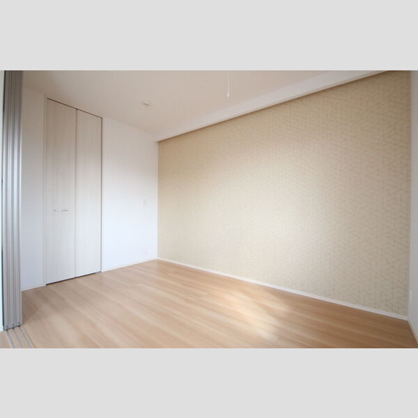 その他 (洋室/5帖)