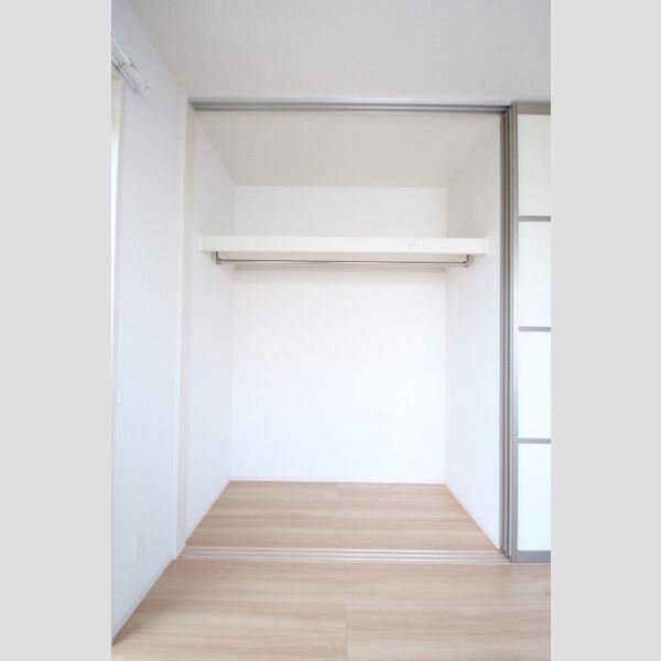 収納 (洋室/6.6帖/クローゼット)