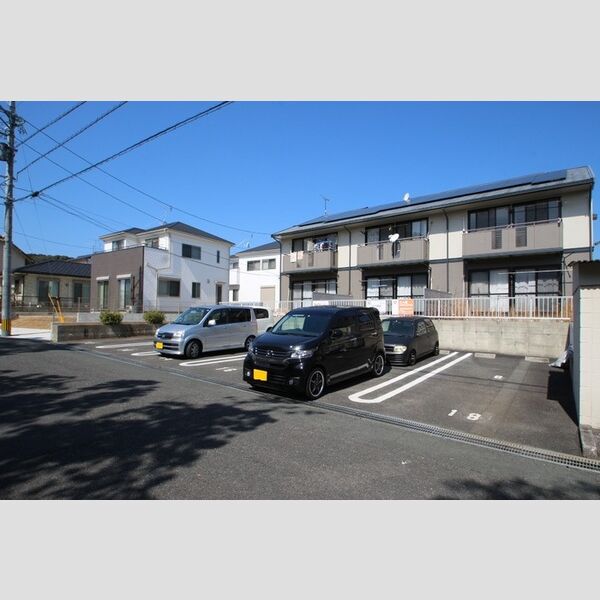 駐車場 (駐車場)