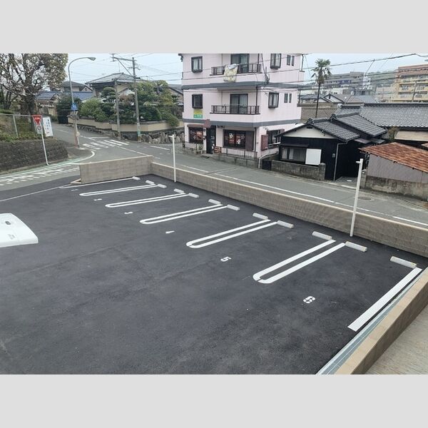 駐車場 (駐車場)