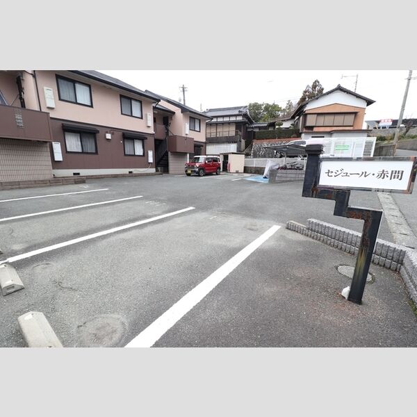 駐車場 (駐車場)