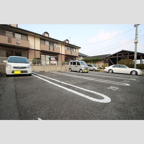 駐車場 (駐車場)