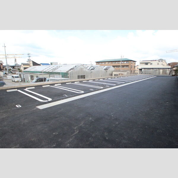 駐車場 (駐車場)