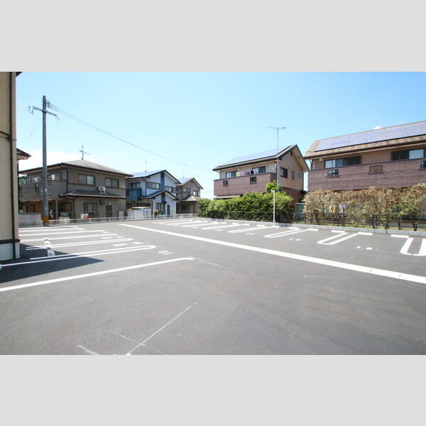 駐車場 (駐車場)