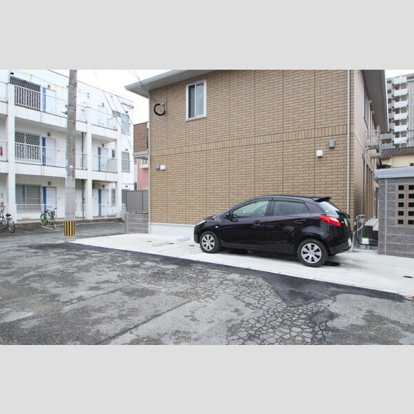 駐車場 (駐車場)