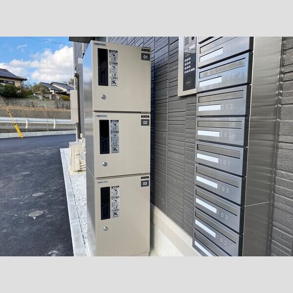 現地周辺 (宅配ボックス)