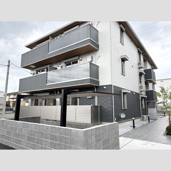 建物外観 (A棟)