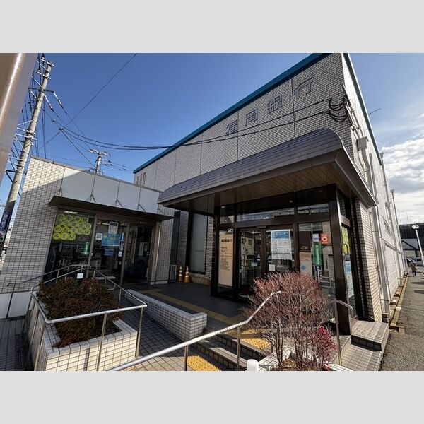 現地周辺 (福岡銀行粕屋支店　700m)