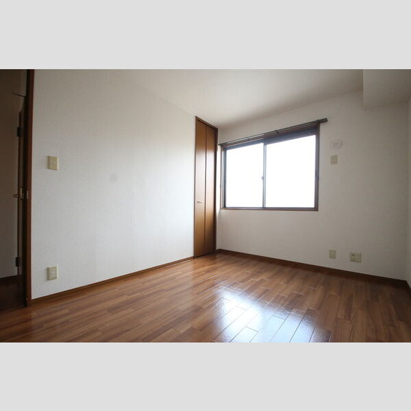 その他 (洋室/6帖)