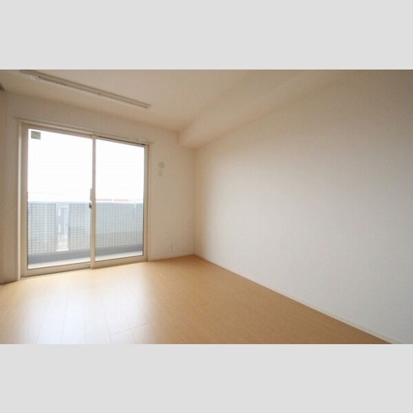 その他 (203　洋室)